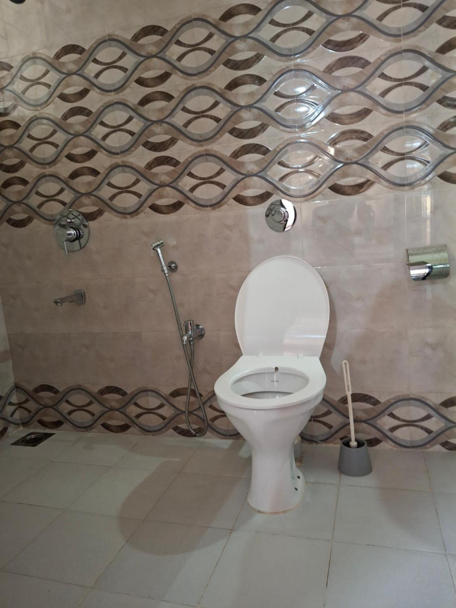 Lobo'S Guesthouse Cavelossim Dış mekan fotoğraf